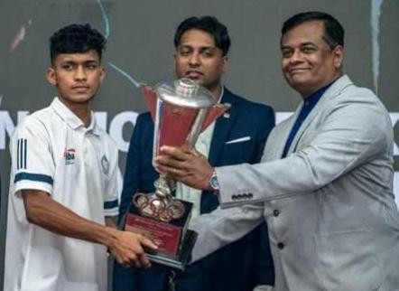 USJ’s Boxing Star Umayanga Mihiran Dominates at the 97th National Championships